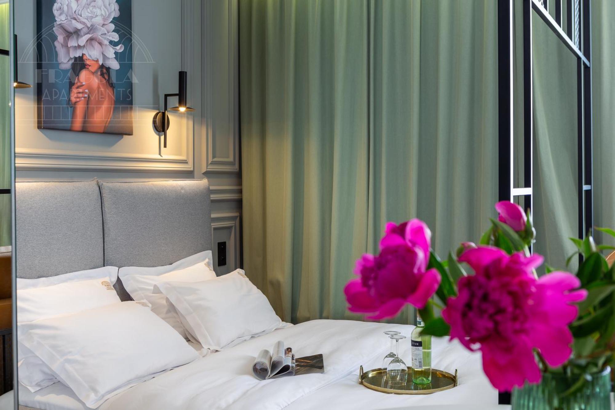 Feminine Studio Fragola Apartments Краків Екстер'єр фото